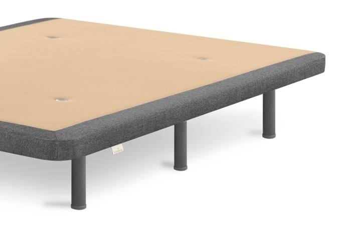 6 cylindrical metal legs